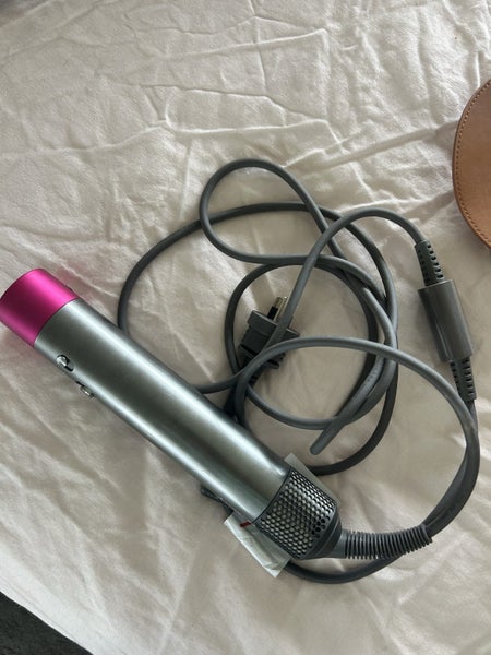 Dyson Airwrap Complete Carousel 2