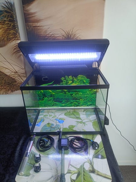 Aqua One Imagitarium 38L fish tank Carousel 2