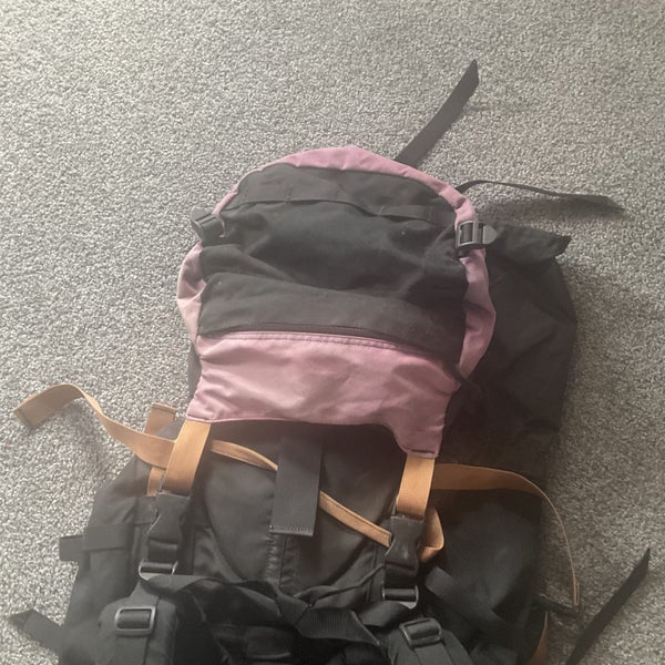 HIKING ,TRAVEL LARGE BACK PACK Carousel 7