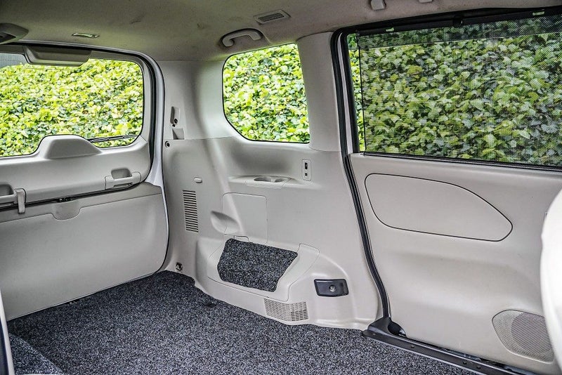 2016 Nissan Serena Van Hybrid / Cruise / 3609 V...64253628074371112