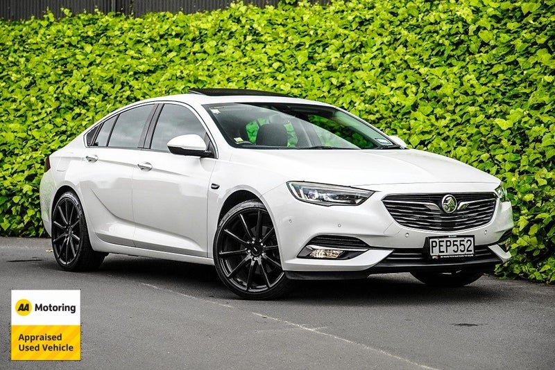 2019 Holden Commodore Calais V / Sunroof / Leat...64141746655618110