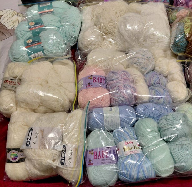 Knitting wool64182753192578111