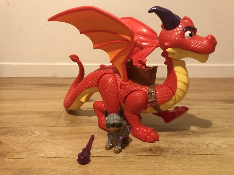 Paw patrol - Sparks and Claude Carousel 2