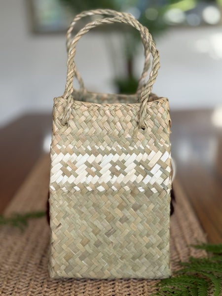 Contemporary Pasifika Gift Hamper Kete – Aotearoa Taonga Carousel 4