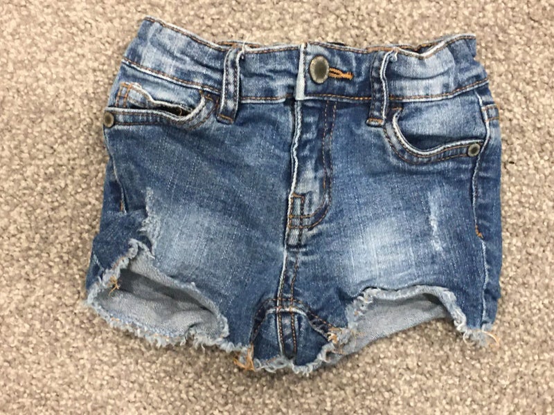 COTTON ON DENIM SHORTS SZ 1 Carousel 1