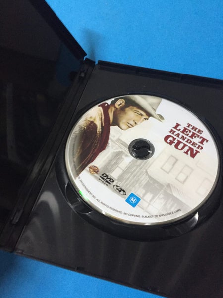 The Left Handed Gun Carousel 3