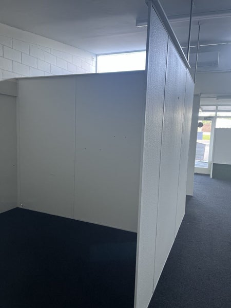 Office partitions professionally built64142073776515113