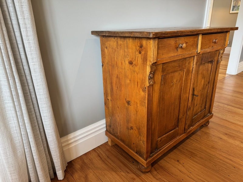 Vintage-Rustic Pine Sideboard64295752016770112