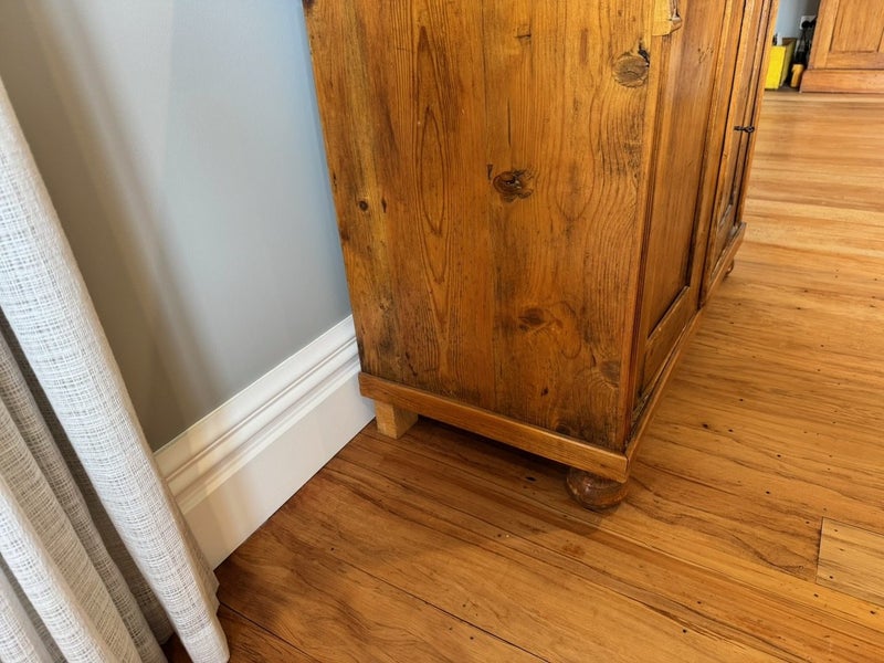 Vintage-Rustic Pine Sideboard64295752016770113