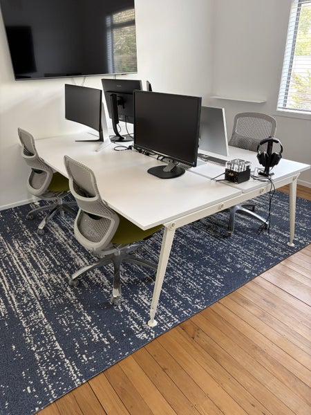 Designer 4-Person Workstation — 2400 × 1600 mm — Excellent Condition64187585413635111