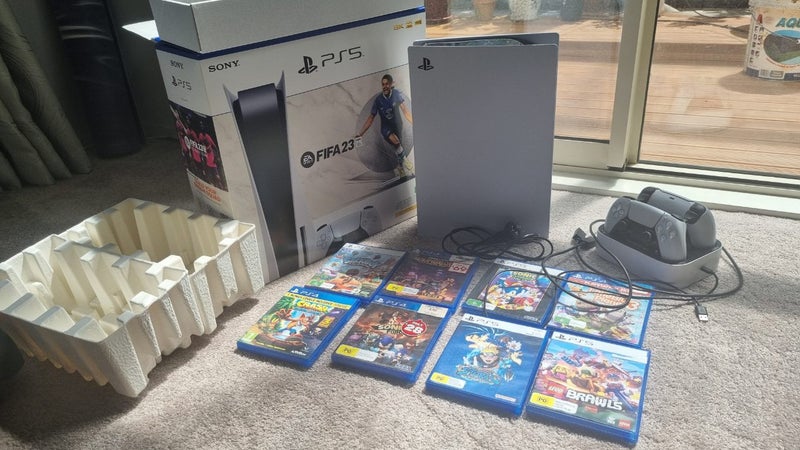 PS 5 Disc edition with game for sale Carousel 1