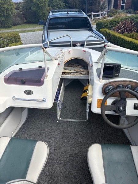 2001 Haines Signature64141747173633114