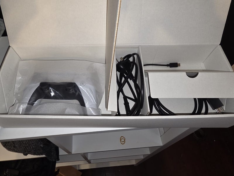 PS5 digital 825GB Carousel 4