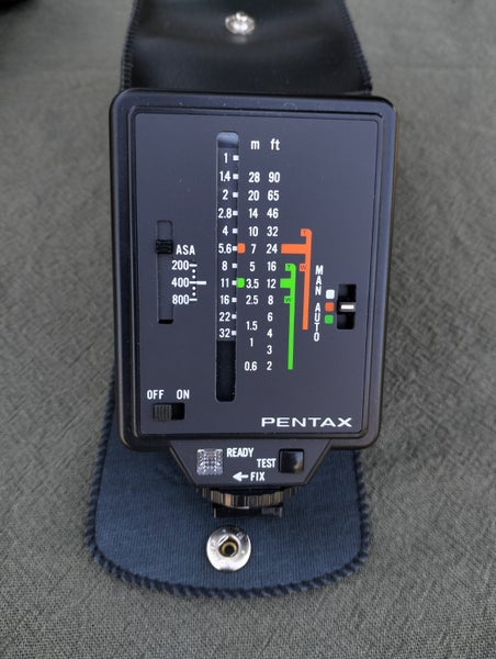 Pentax Super F1 A - 35mm SLR film camera and accessories Carousel 20