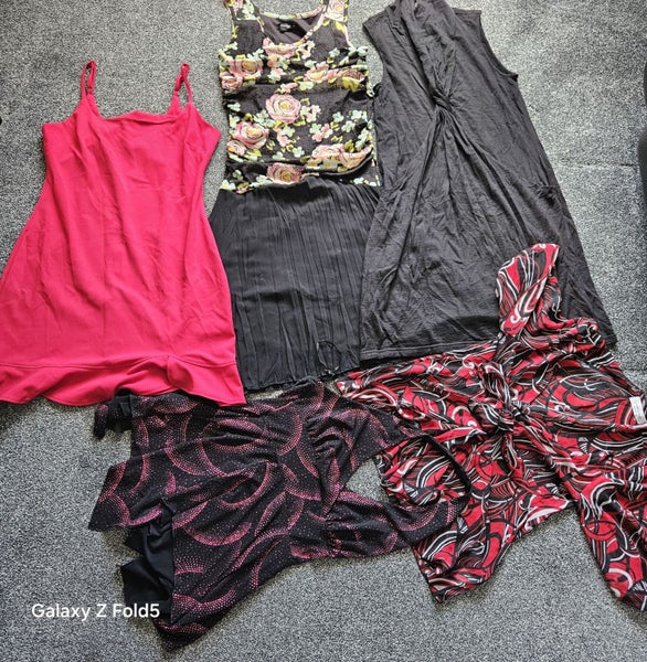 size 12 x 5 items as photos +1 mystery piece from unlisted stock same size64590769350914110