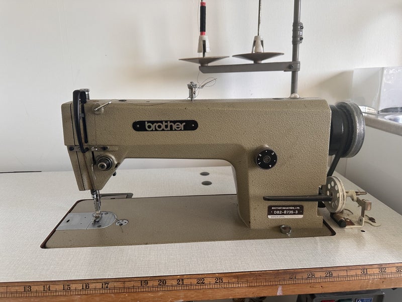 Brother industrial sewing machine Carousel 2