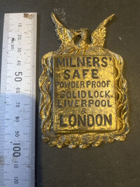 ANTIQUE BRASS SAFE PLATE MILNER'S SAFE POWDER PROOF SOLID LOCK LIVERPOOL LONDON Carousel 1