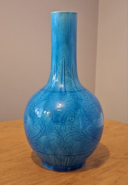 19th century Chinese Turquoise Bottle Vase Carousel 2