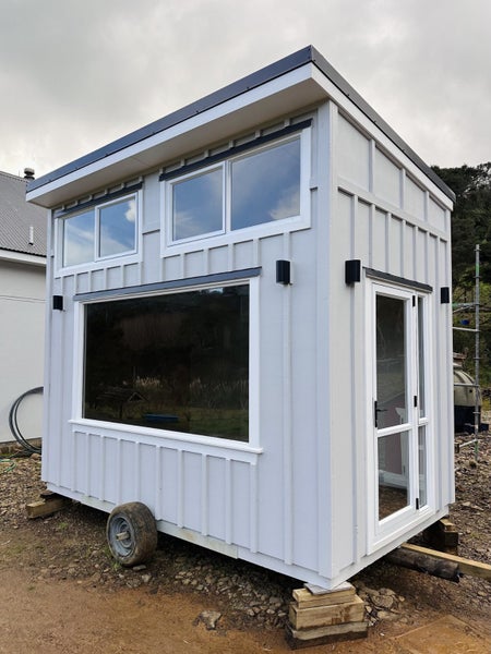 Cabin Sleepout Carousel 1