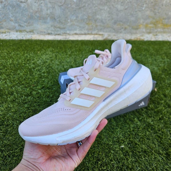 **BRAND NEW** Adidas UltraBoost Light Womens Shoes Carousel 2