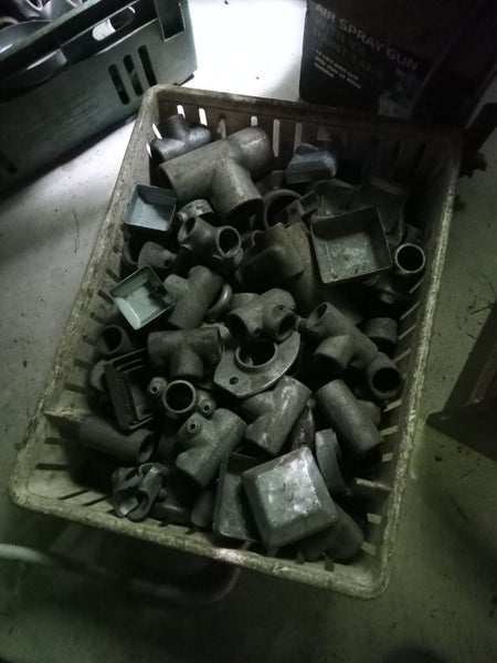 galvanised fence fittings , hex key type. Carousel 1