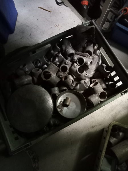 galvanised fence fittings , hex key type. Carousel 2
