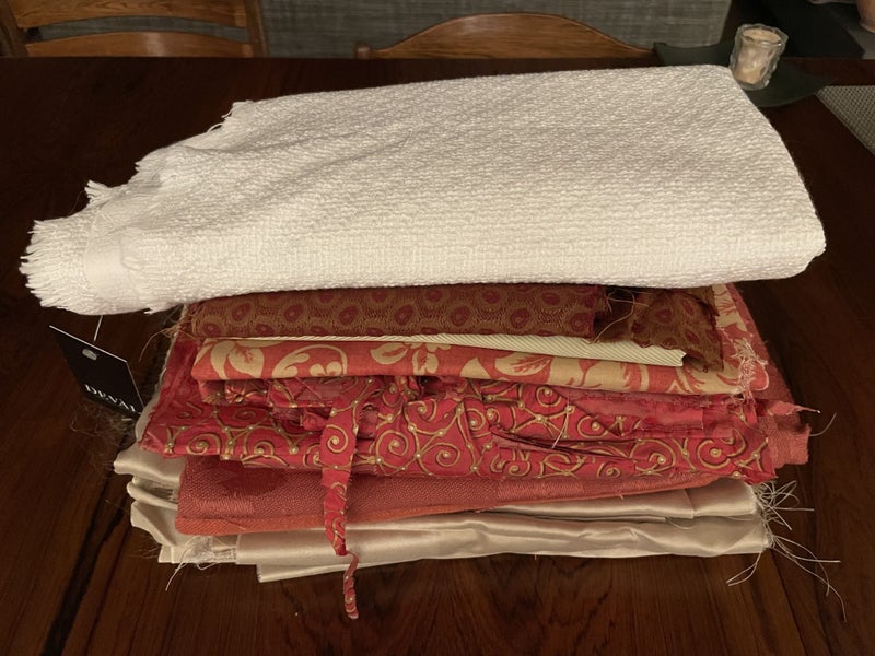 ** Fabric Pieces Carousel 1