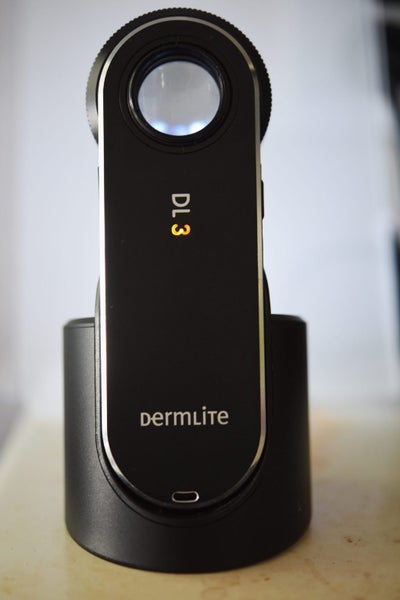 Dermlite DL3 Dermatoscope Carousel 2