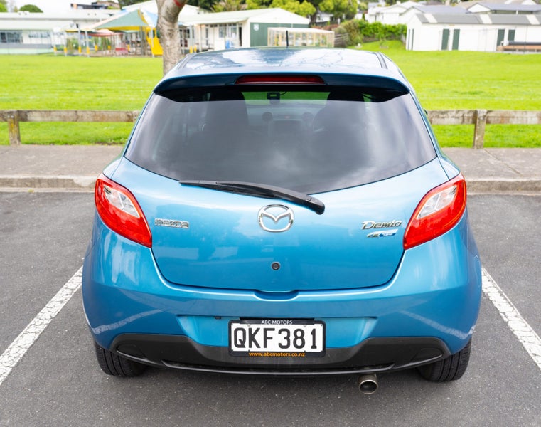 2011 Mazda Demio64141748543746113