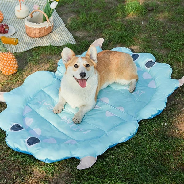 SIZE 95X60CM Pet Self Cooling Pet Sleeping Cooling Mat Waterproof And Breathable Carousel 5