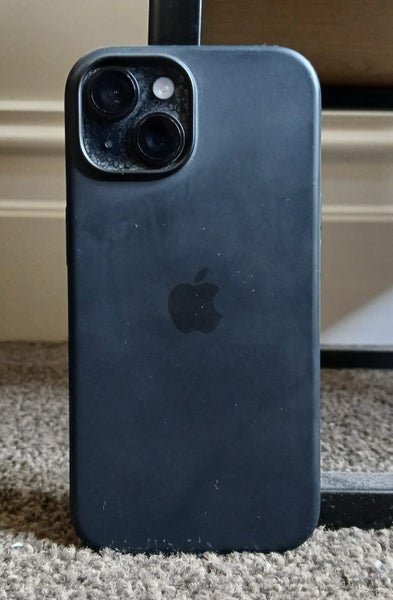 iPhone 15 Bundle64142555982850112