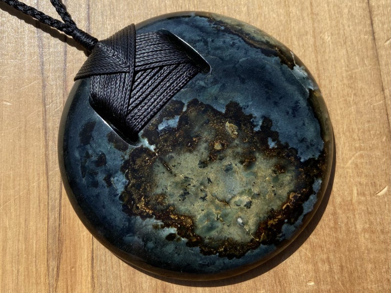 $1 Res!! Pounamu XXL bound porohita world pendant *Tangiwai* Carousel 1