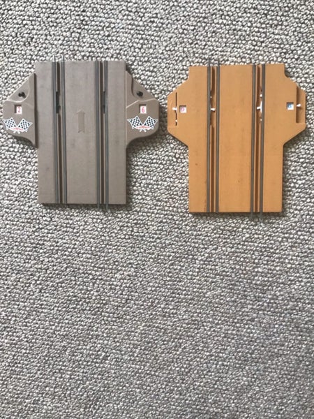 Slot car remotes and track Carousel 2