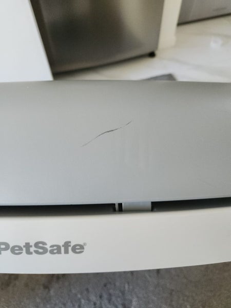 PetSafe ScoopFree Second Generation Self-Cleaning Litter Box with Hood Carousel 5