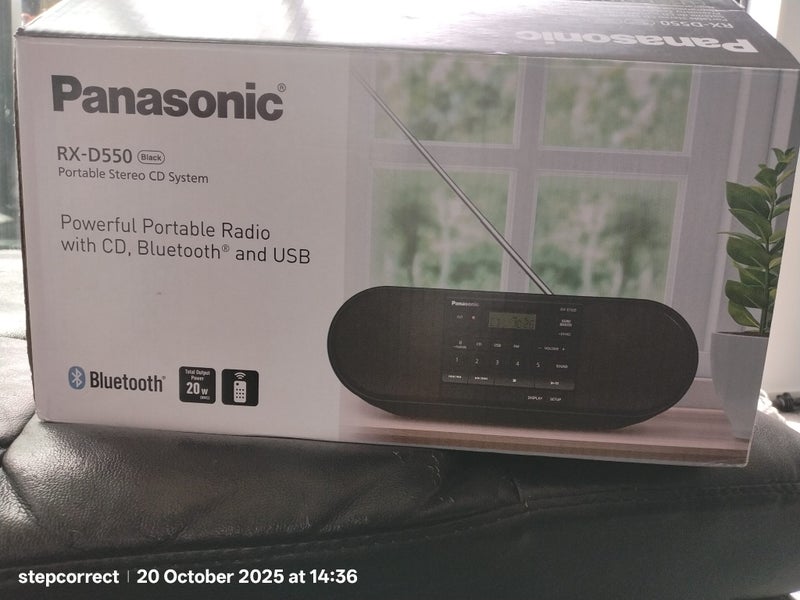 Panasonic RX-D550 CD player with Bluetooth64371313417601111