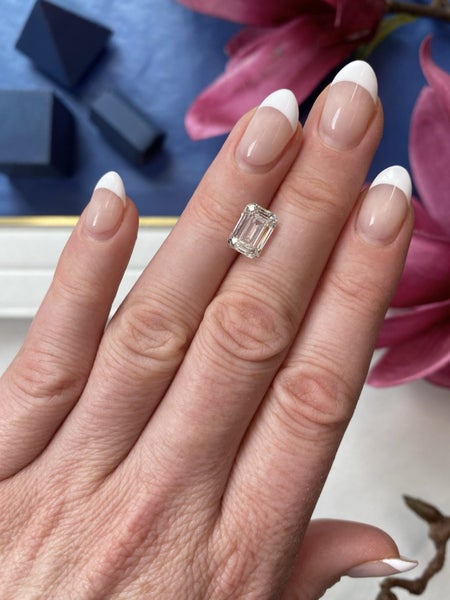 $1 RES ~ $3980 Retail * 3.02ct Emerald Cut Diamond64364794352899111