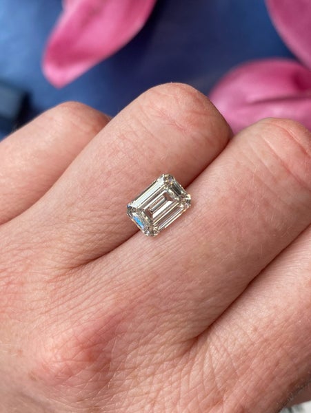 $1 RES ~ $3980 Retail * 3.02ct Emerald Cut Diamond64364794352899112