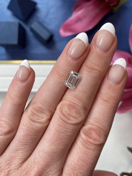 $1 RES ~ $3980 Retail * 3.02ct Emerald Cut Diamond64364794352899114