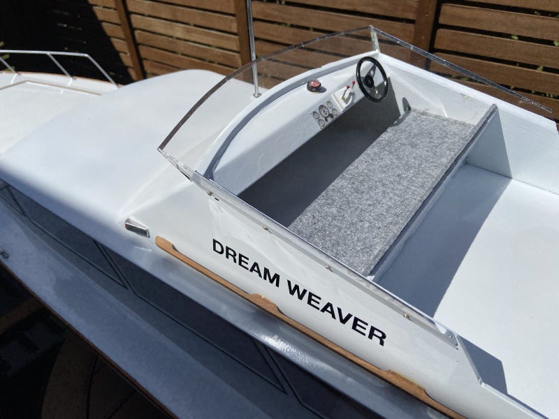 Scale rc launch64230352343171112