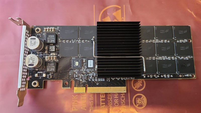 Dell 3.2Tb PCIe SSD Carousel 1