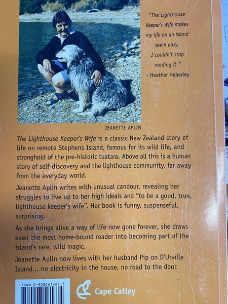 Three books The Lighhouse Keepers Series64224736193154111