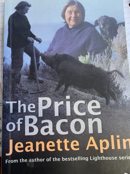 Three books The Lighhouse Keepers Series64224736193154114