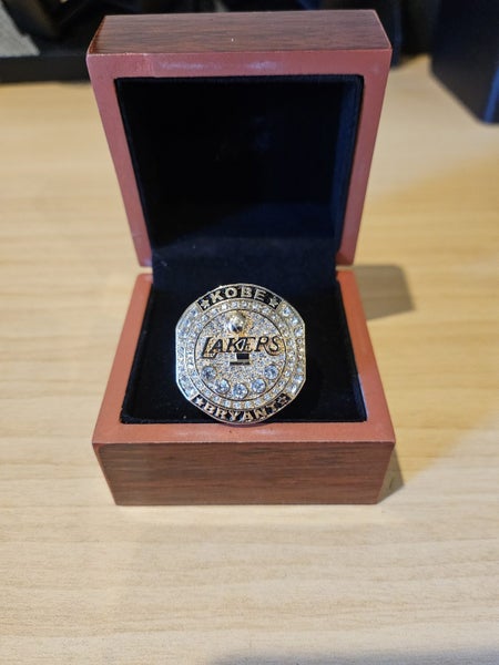 Kobe Bryant 20 year ring Replica $1 RESERVE Carousel 1