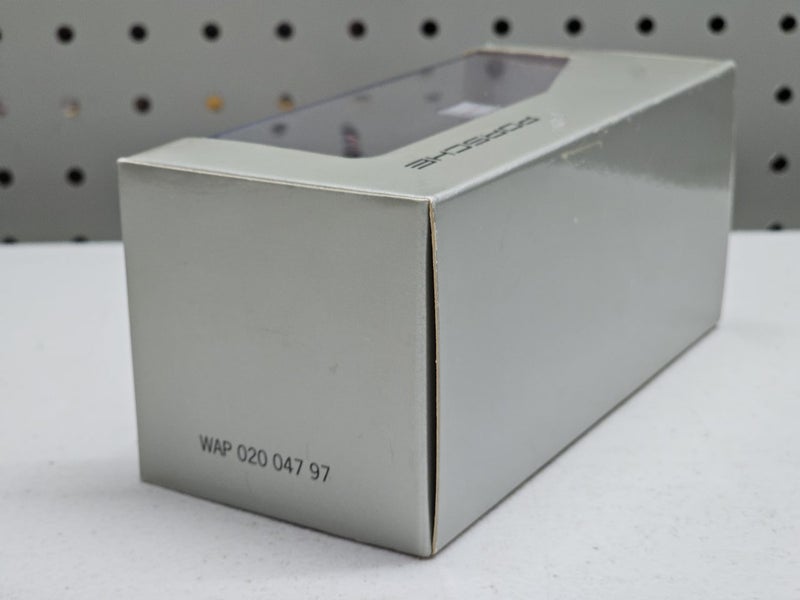 1/43 Porsche 993 GT1 - 1996 24hr Le Mans Carousel 20