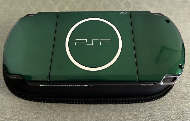 PSP 3000 – Carnival Green | 64 GB | Fully Set Up64142346016513112