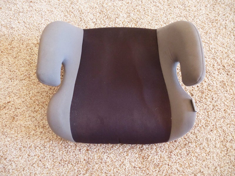 “BABYWISE” HALF BOOSTER CAR SEAT Carousel 1