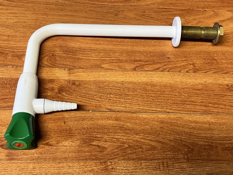 bench-mounted laboratory water tap / lab faucet. Carousel 1