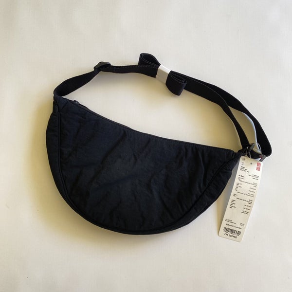 Uniqlo Classic Crescent Shoulder Bag/Purse. NEW! FREE SHIPPING! Carousel 1