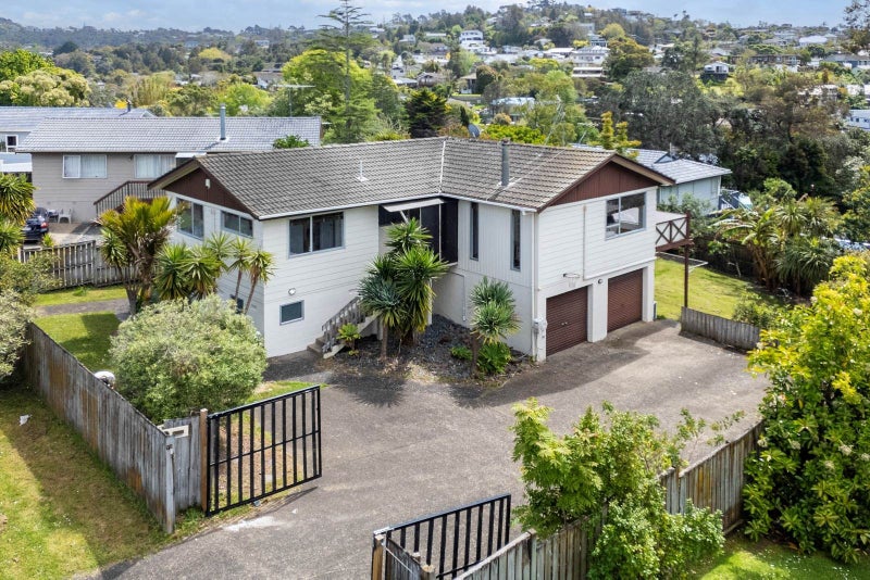 Image 1 of 20