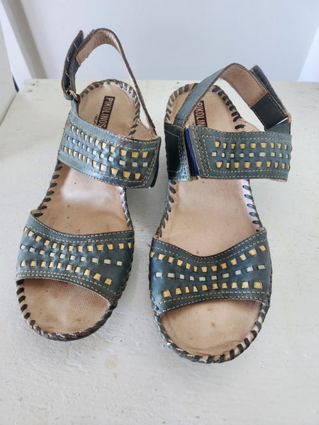 PIKOLINOS genuine leather sandals size 38 (A4) Carousel 2